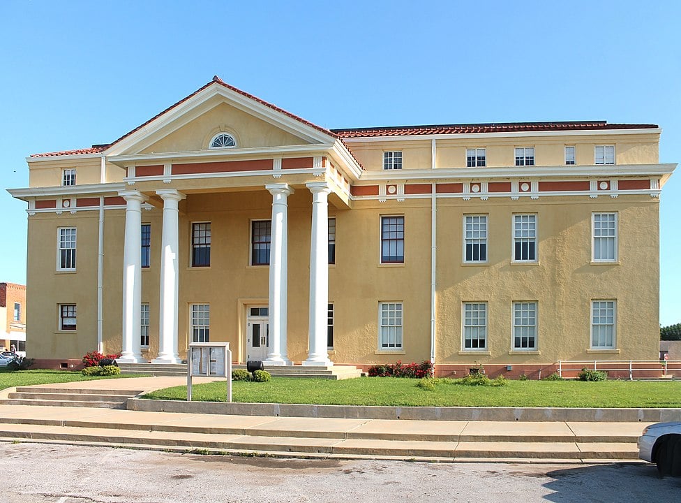 Courthouse in Linden, Cass County, Texas